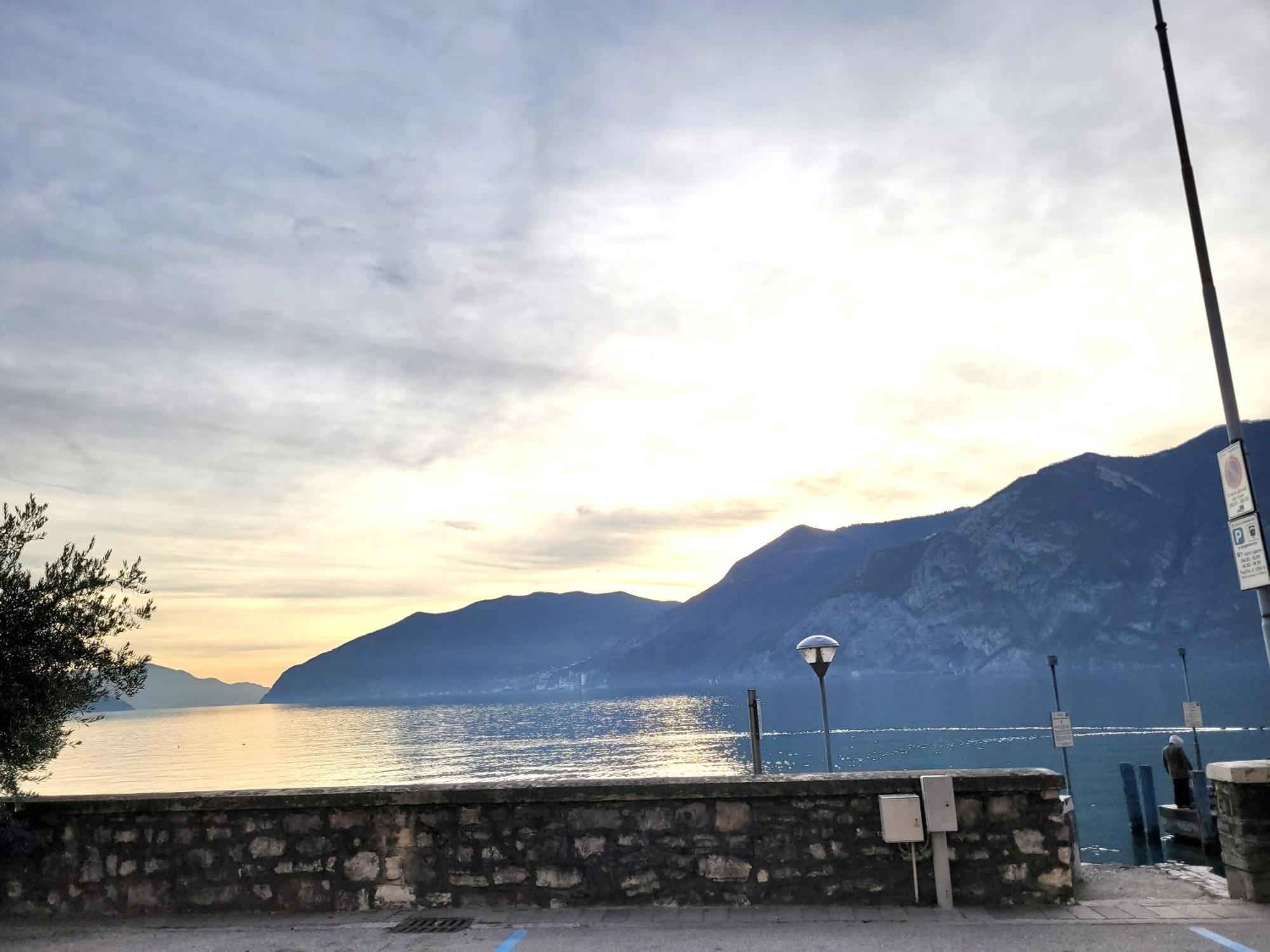 Angelo&Mari Mountain Lake Iseo Hospitality Marone Buitenkant foto
