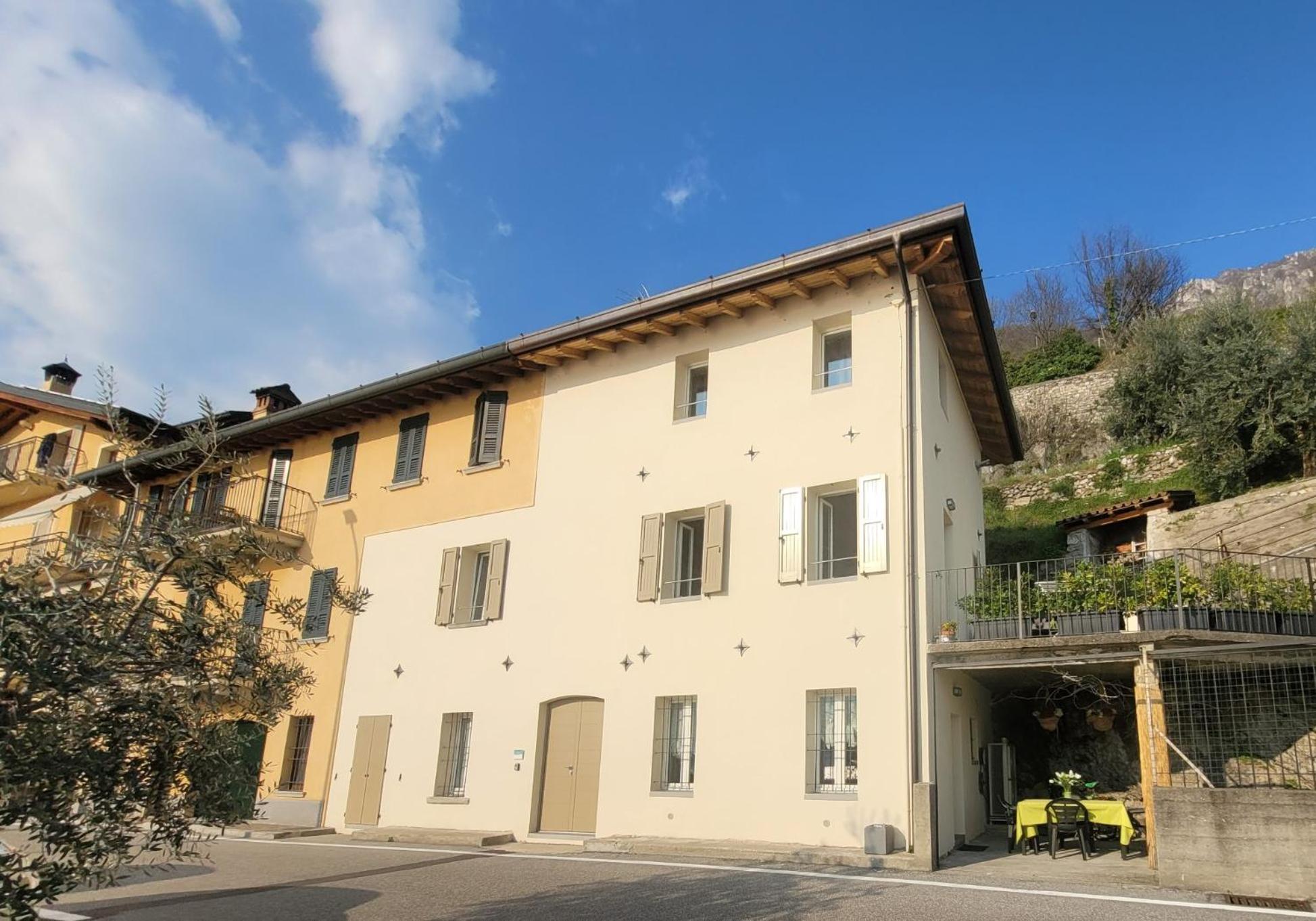 Angelo&Mari Mountain Lake Iseo Hospitality Marone Buitenkant foto
