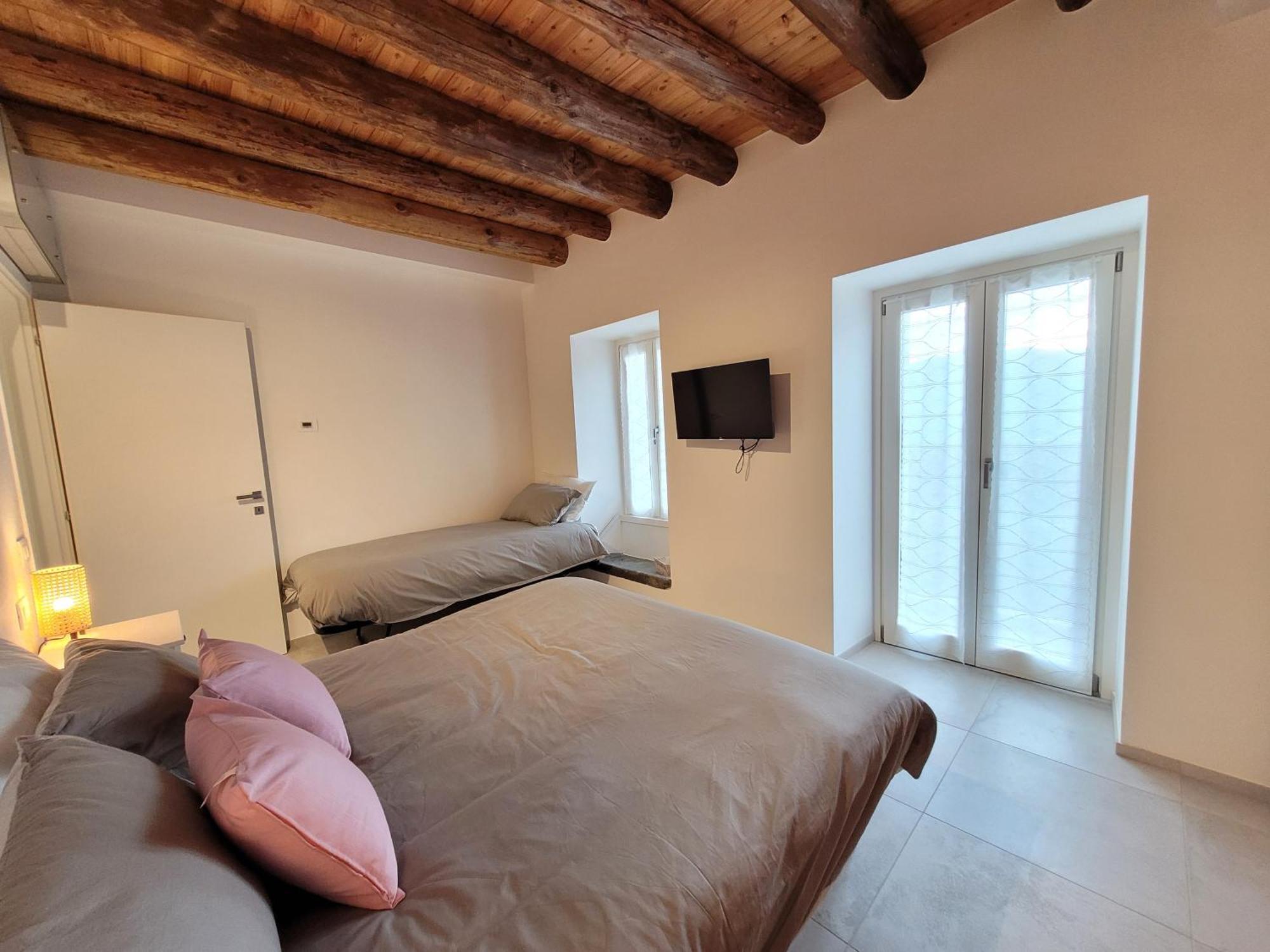 Angelo&Mari Mountain Lake Iseo Hospitality Marone Buitenkant foto